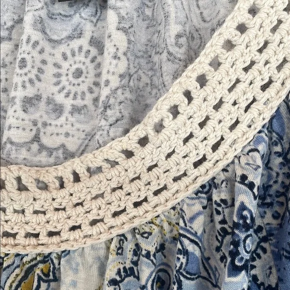 Style & Co. Blue and White Paisley Blouse Relaxed Fit - Picture 3 of 8
